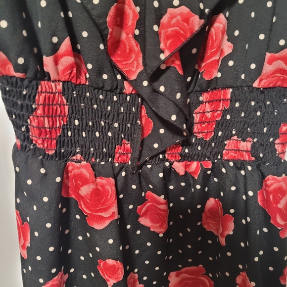 A'GACI Floral Strap Tank Top - Picture 6 of 6